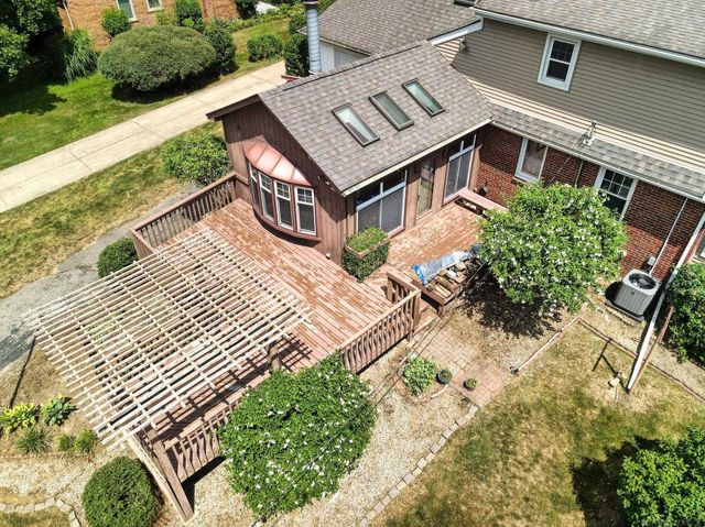 45821 North Avenue, Macomb Twp, MI 48042