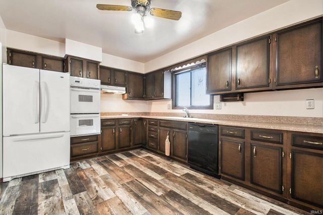 51043 Shady Lane, Elkhart, IN 46514