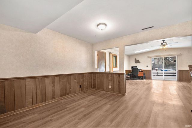 51043 Shady Lane, Elkhart, IN 46514