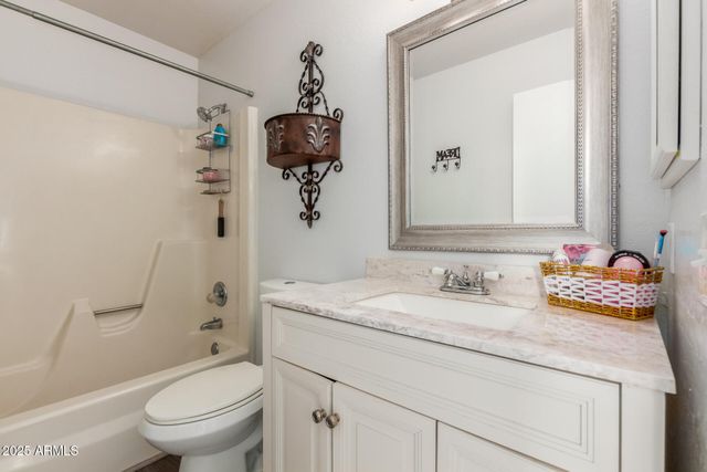 2232 W LINDNER Avenue 2, Mesa, AZ 85202