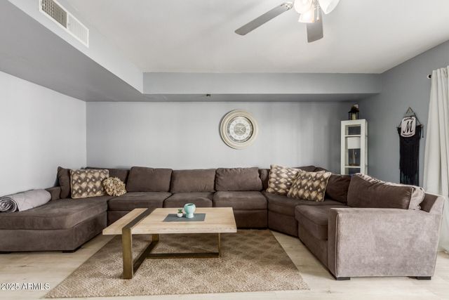 2232 W LINDNER Avenue 2, Mesa, AZ 85202