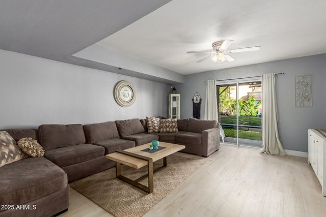 2232 W LINDNER Avenue 2, Mesa, AZ 85202