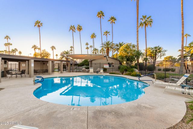 2232 W LINDNER Avenue 2, Mesa, AZ 85202