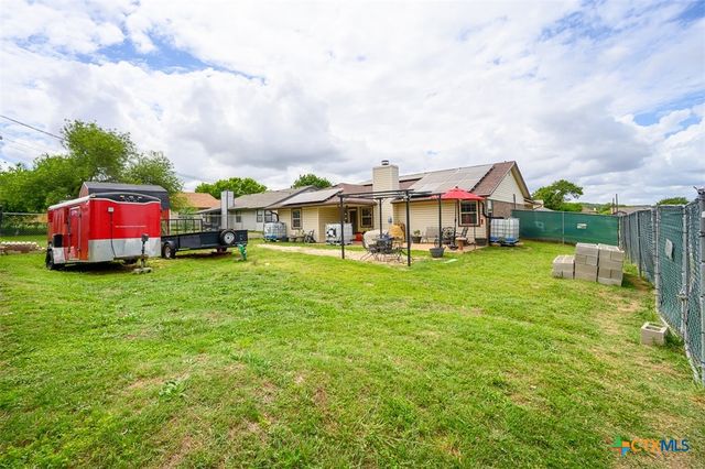 236 Robertstown Road, Copperas Cove, TX 76522