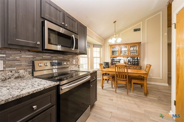 236 Robertstown Road, Copperas Cove, TX 76522