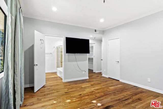 14630 Dickens Street 108, Los Angeles, CA 91403