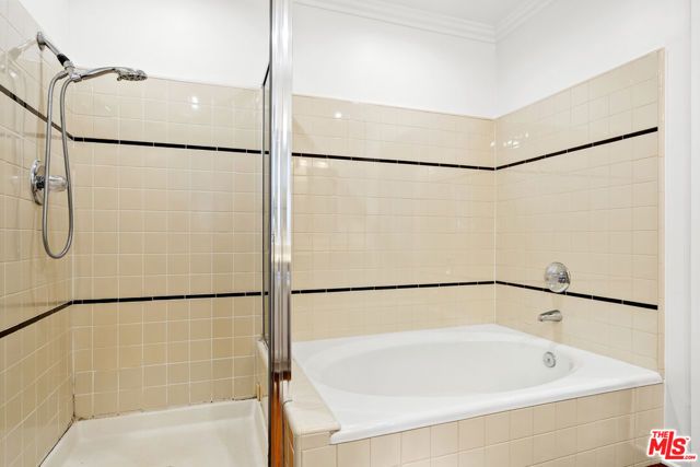 14630 Dickens Street 108, Los Angeles, CA 91403