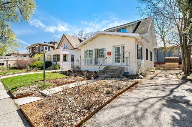 2705 E Minnehaha Parkway, Minneapolis, MN 55417