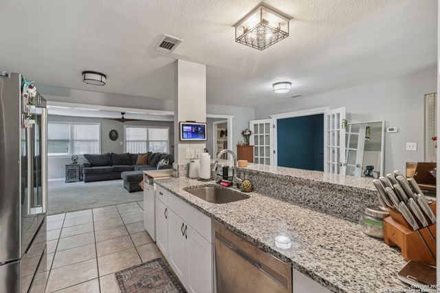 4023 Goshen Pass, San Antonio, TX 78230