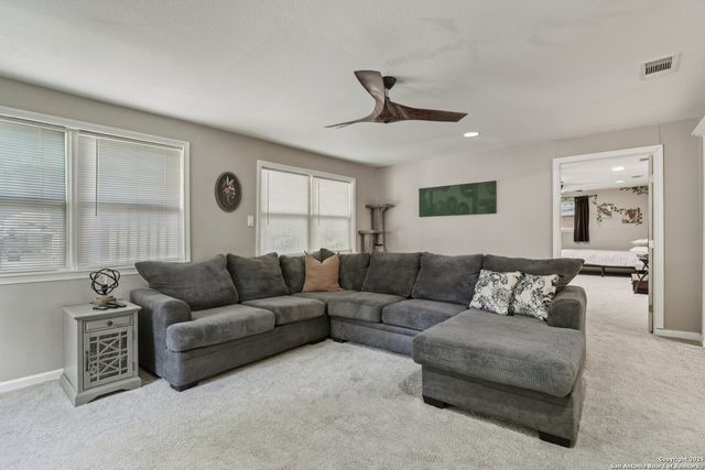 4023 Goshen Pass, San Antonio, TX 78230