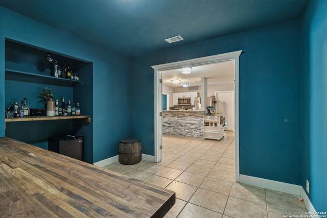 4023 Goshen Pass, San Antonio, TX 78230