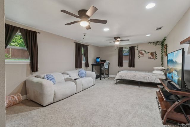 4023 Goshen Pass, San Antonio, TX 78230