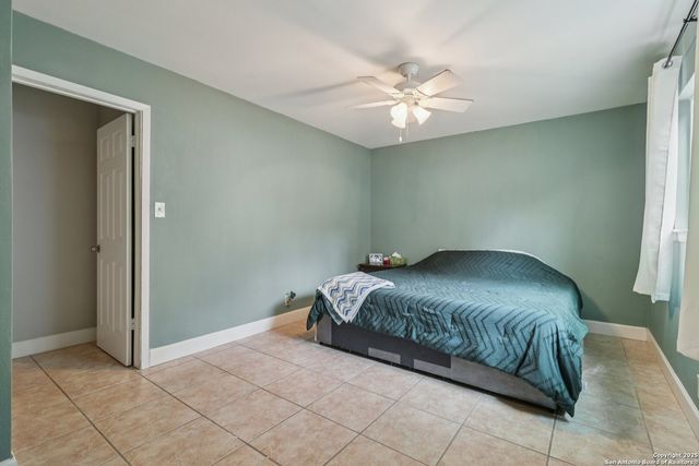 4023 Goshen Pass, San Antonio, TX 78230