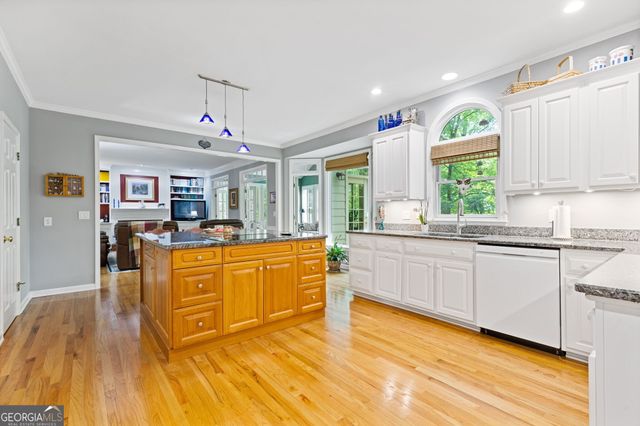 377 Connemara Crossing, Lawrenceville, GA 30044