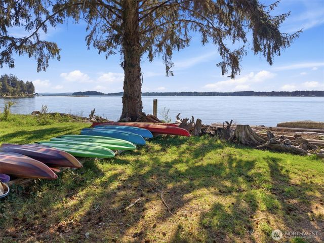 18819 106th Street Ct NW, Gig Harbor, WA 98329
