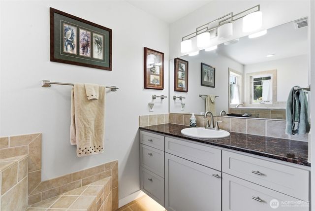 18819 106th Street Ct NW, Gig Harbor, WA 98329