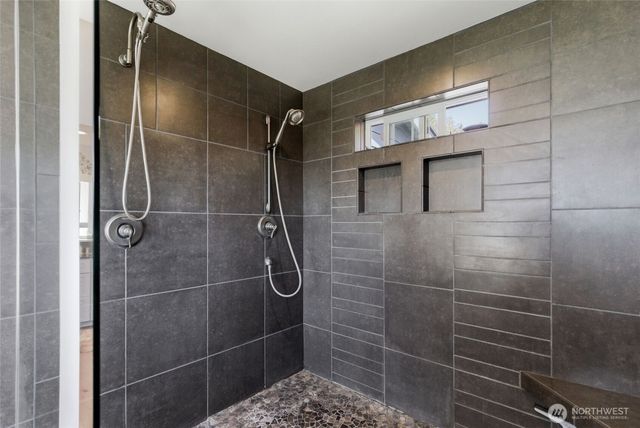 18819 106th Street Ct NW, Gig Harbor, WA 98329