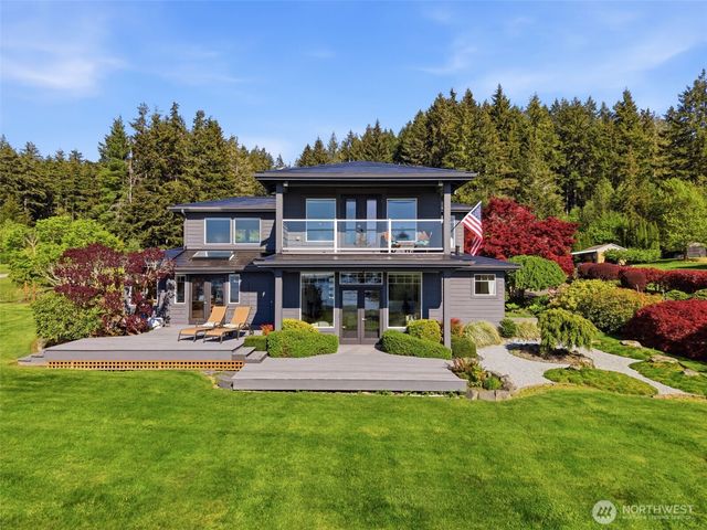 18819 106th Street Ct NW, Gig Harbor, WA 98329