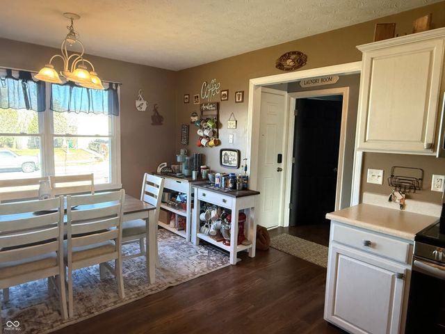 1213 Meadowood Drive, Danville, IN 46122