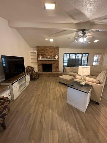 7040 FULHAM Drive, Amarillo, TX 79109