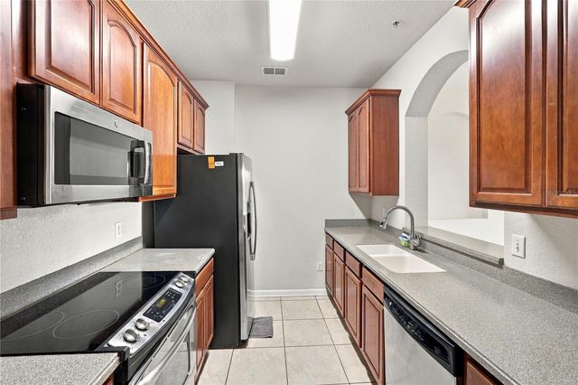 3338 ROBERT TRENT JONES DRIVE 40304, Orlando, FL 32835