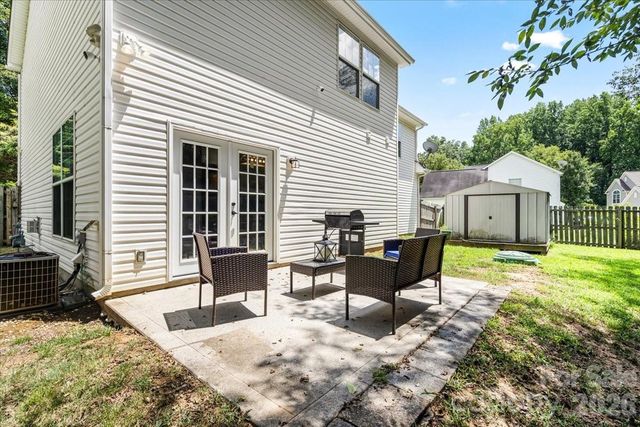 9025 Davis Crossing Court, Charlotte, NC 28269