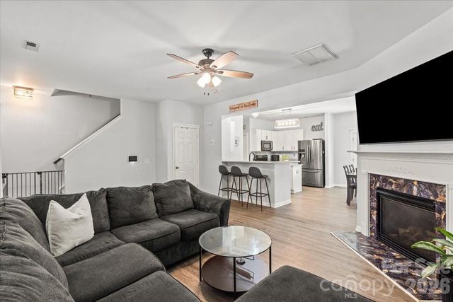 9025 Davis Crossing Court, Charlotte, NC 28269