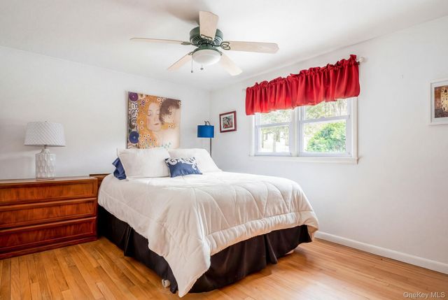 538 Mountain View Avenue, Hurley, NY 12443