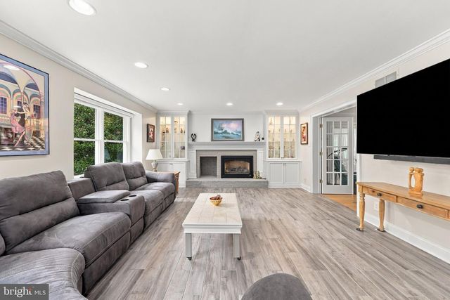 42 FOX HILL DR, Tabernacle, NJ 08088