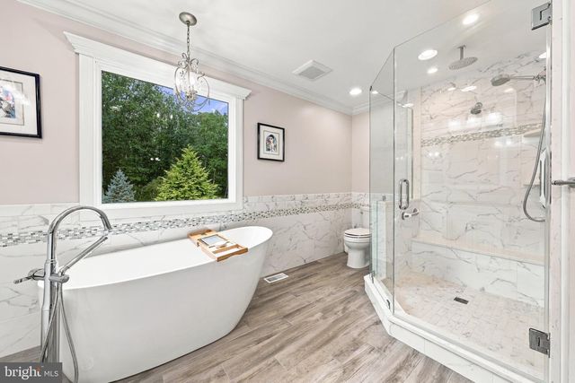 42 FOX HILL DR, Tabernacle, NJ 08088