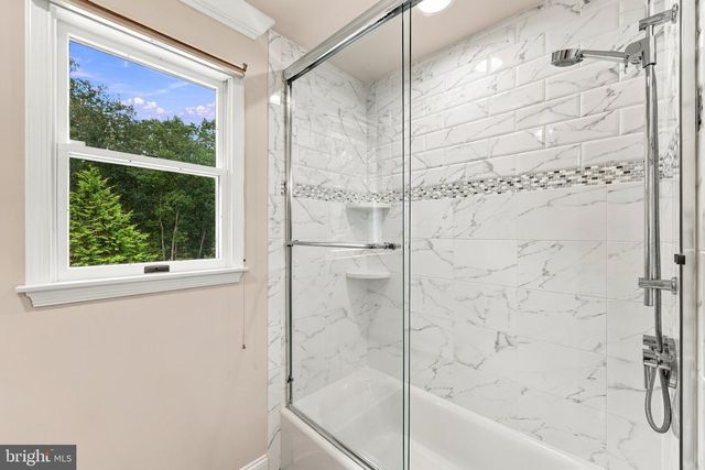 42 FOX HILL DR, Tabernacle, NJ 08088