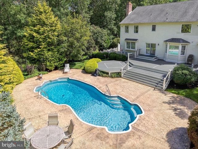 42 FOX HILL DR, Tabernacle, NJ 08088