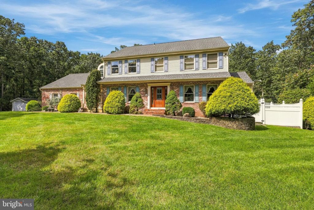 42 FOX HILL DR, TABERNACLE, NJ 08088 — exterior