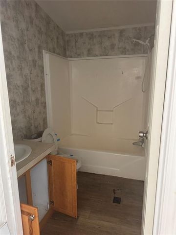 16400 Viking Road, Noble, OK 73068