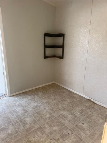 16400 Viking Road, Noble, OK 73068