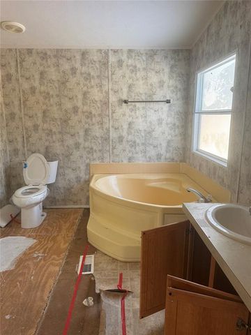 16400 Viking Road, Noble, OK 73068