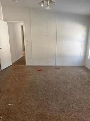 16400 Viking Road, Noble, OK 73068