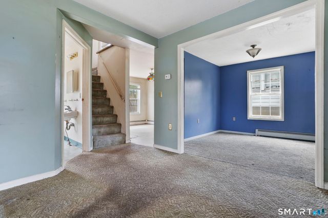 17 Salem Street, Hartford, CT 06114