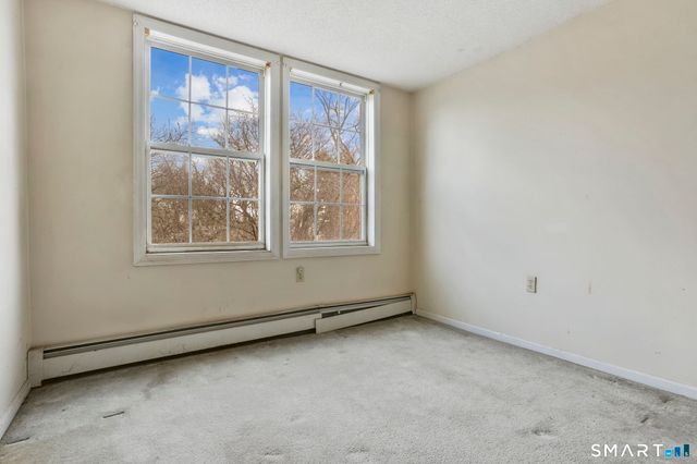 17 Salem Street, Hartford, CT 06114