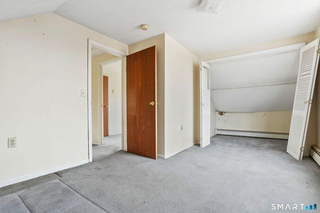 17 Salem Street, Hartford, CT 06114