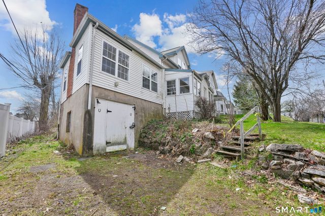 17 Salem Street, Hartford, CT 06114