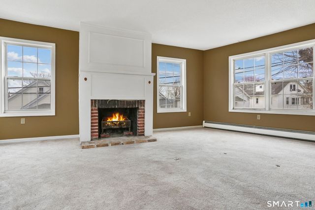 17 Salem Street, Hartford, CT 06114