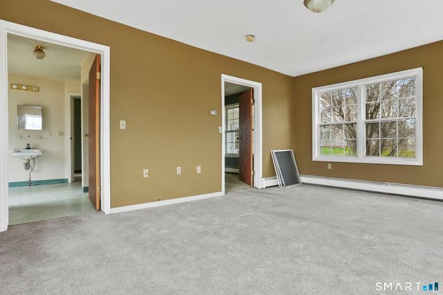 17 Salem Street, Hartford, CT 06114