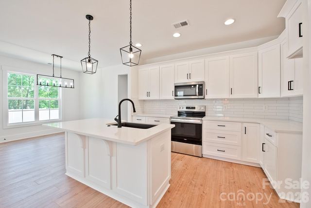 580 Wilhelm Place NE, Concord, NC 28025