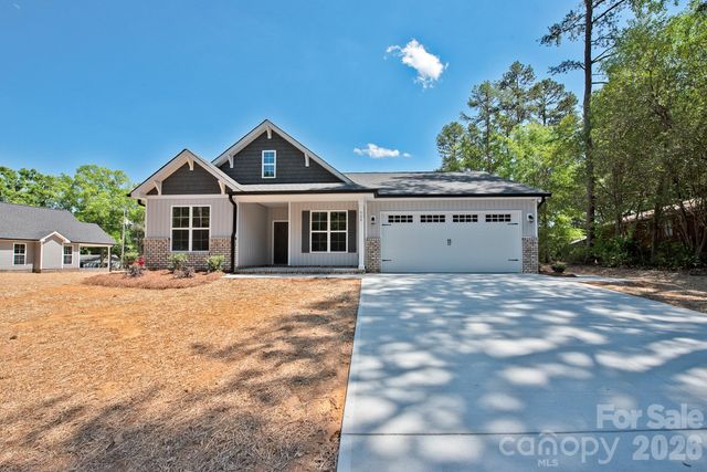 580 Wilhelm Place NE, Concord, NC 28025