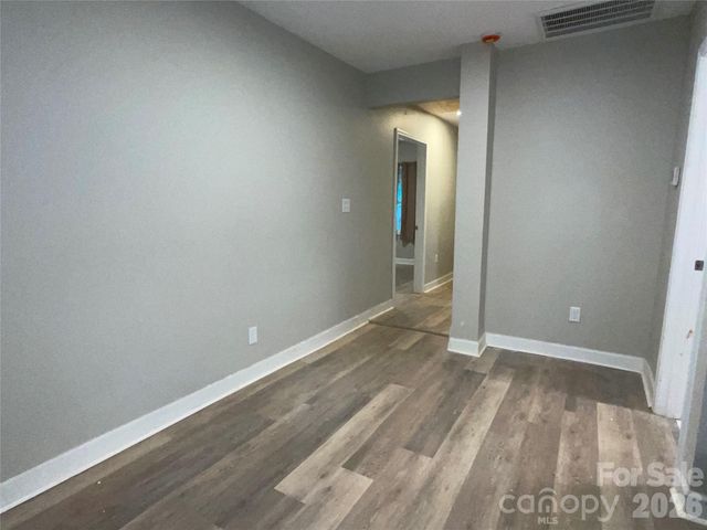 1107 8th Street, Statesville, NC 28677