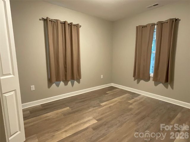 1107 8th Street, Statesville, NC 28677