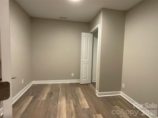 1107 8th Street, Statesville, NC 28677