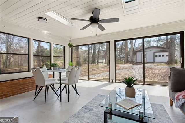 695 Carlouetta Road, Mableton, GA 30126