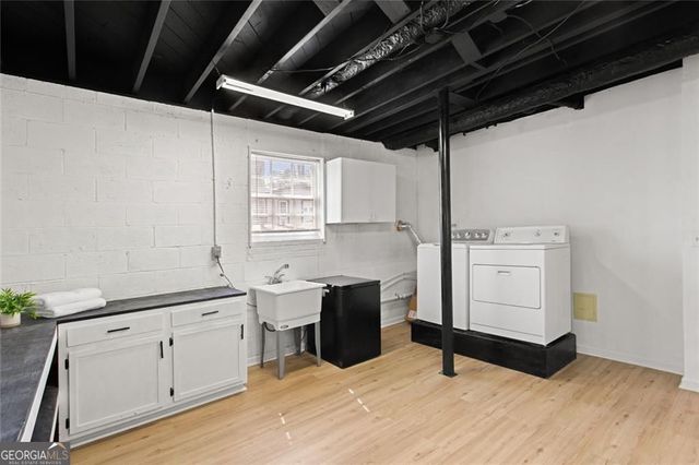 695 Carlouetta Road, Mableton, GA 30126